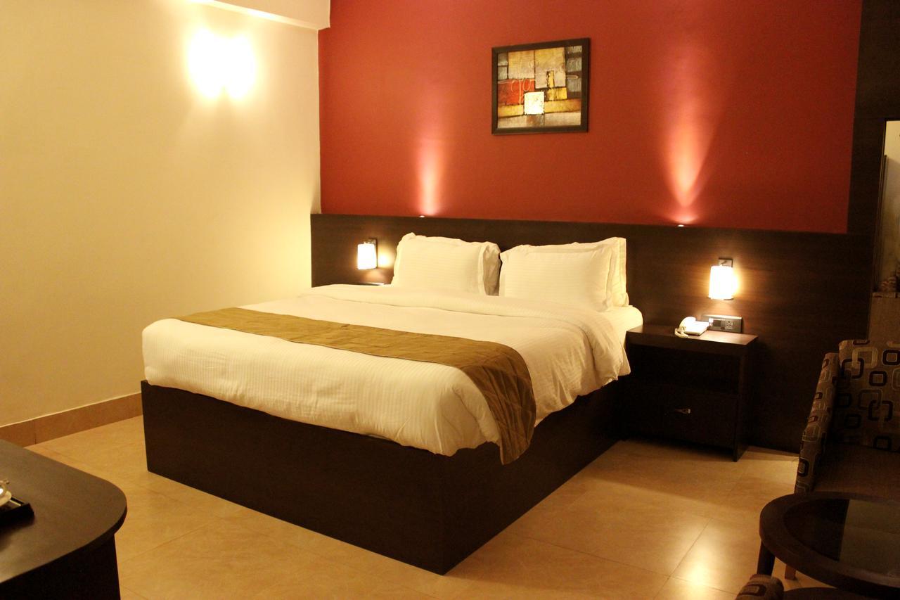 Hotel Grand Tizu Dimāpur Zewnętrze zdjęcie
